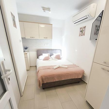 Central Apartment & Room Niko Split Zewnętrze zdjęcie