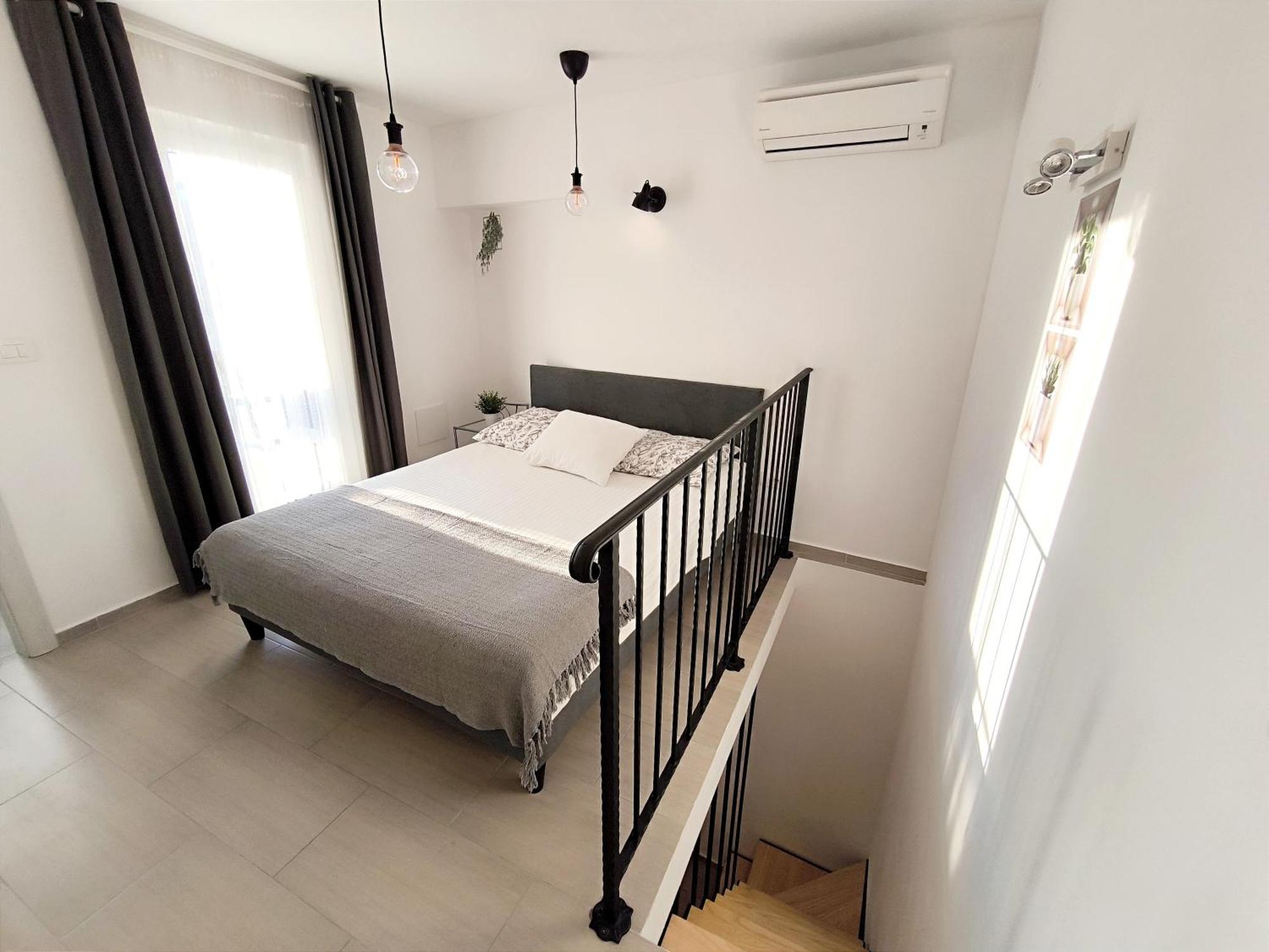 Central Apartment & Room Niko Split Zewnętrze zdjęcie