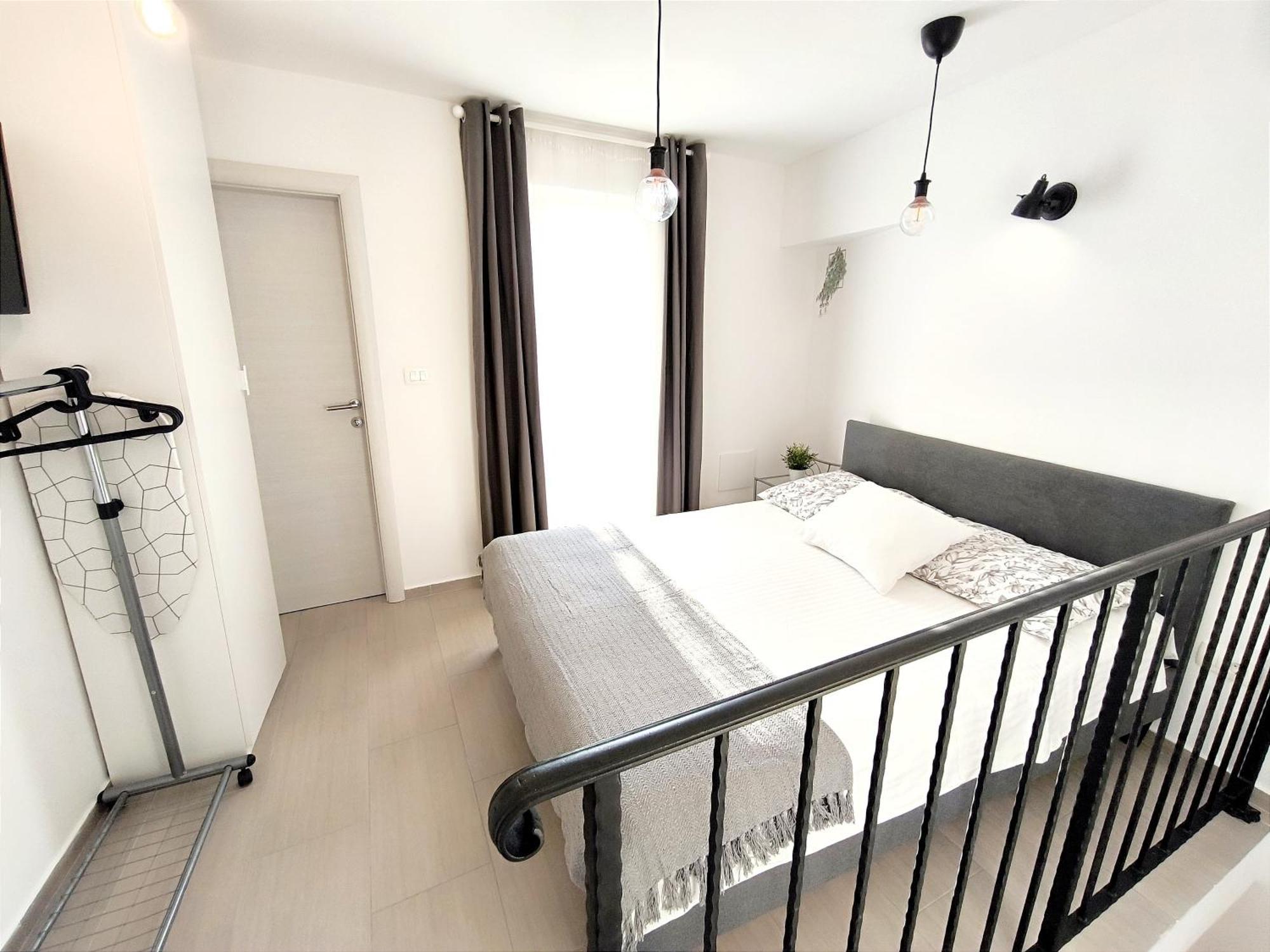 Central Apartment & Room Niko Split Zewnętrze zdjęcie