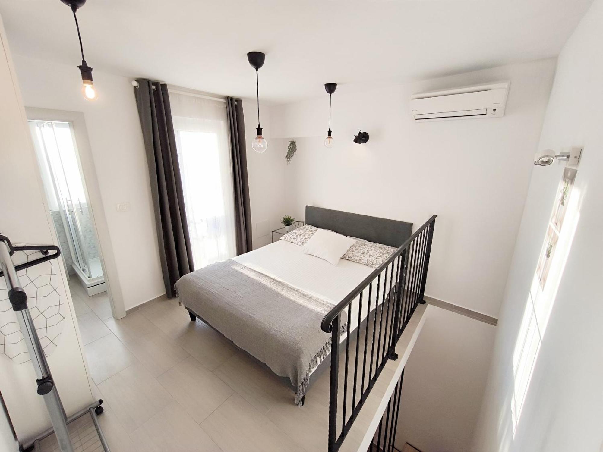 Central Apartment & Room Niko Split Zewnętrze zdjęcie